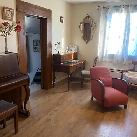 Casa vacanze Les Glycines *
